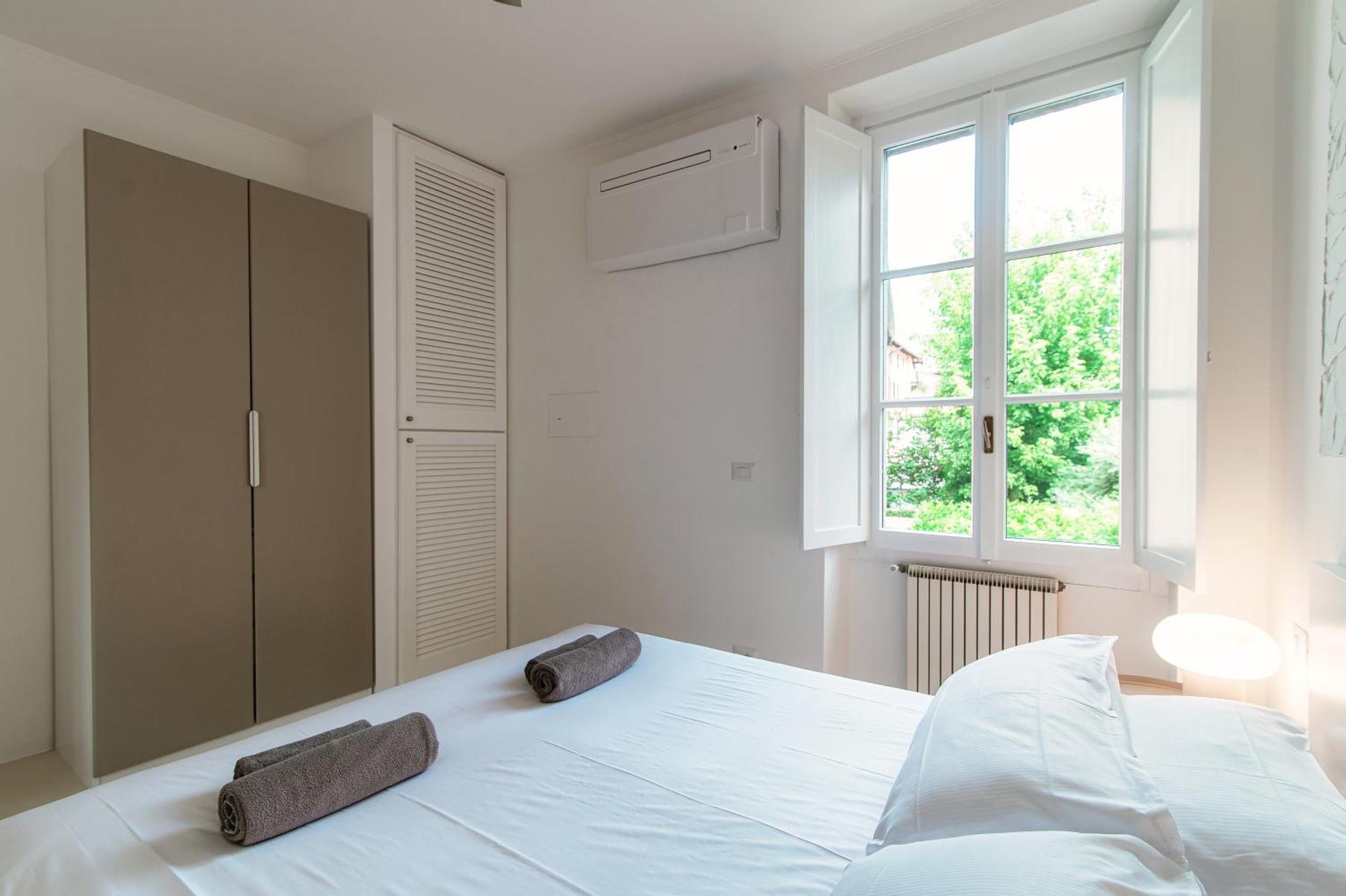 Giuliny Lovely Flat - The House Of Travelers كومو المظهر الخارجي الصورة
